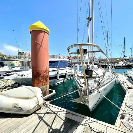 Boat With Bar And Terrace - A Different Way To Stay *