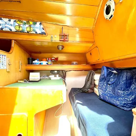 Boat With Bar And Terrace - A Different Way To Stay Botel