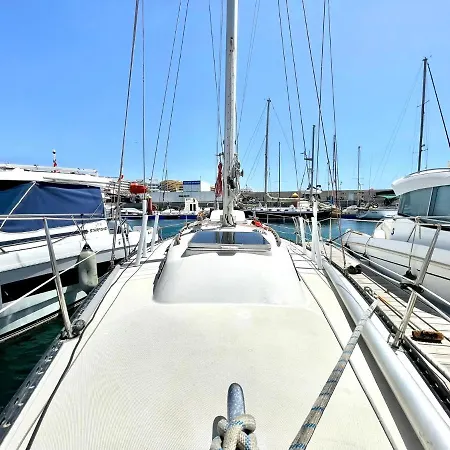 Boat With Bar And Terrace - A Different Way To Stay *